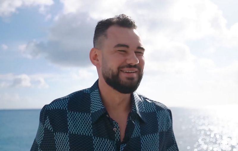 Szymool: Mistrz gier o wysokie stawki i budowania indywidualnej marki Szymool: Mistrz gier o wysokie stawki i budowania indywidualnej marki